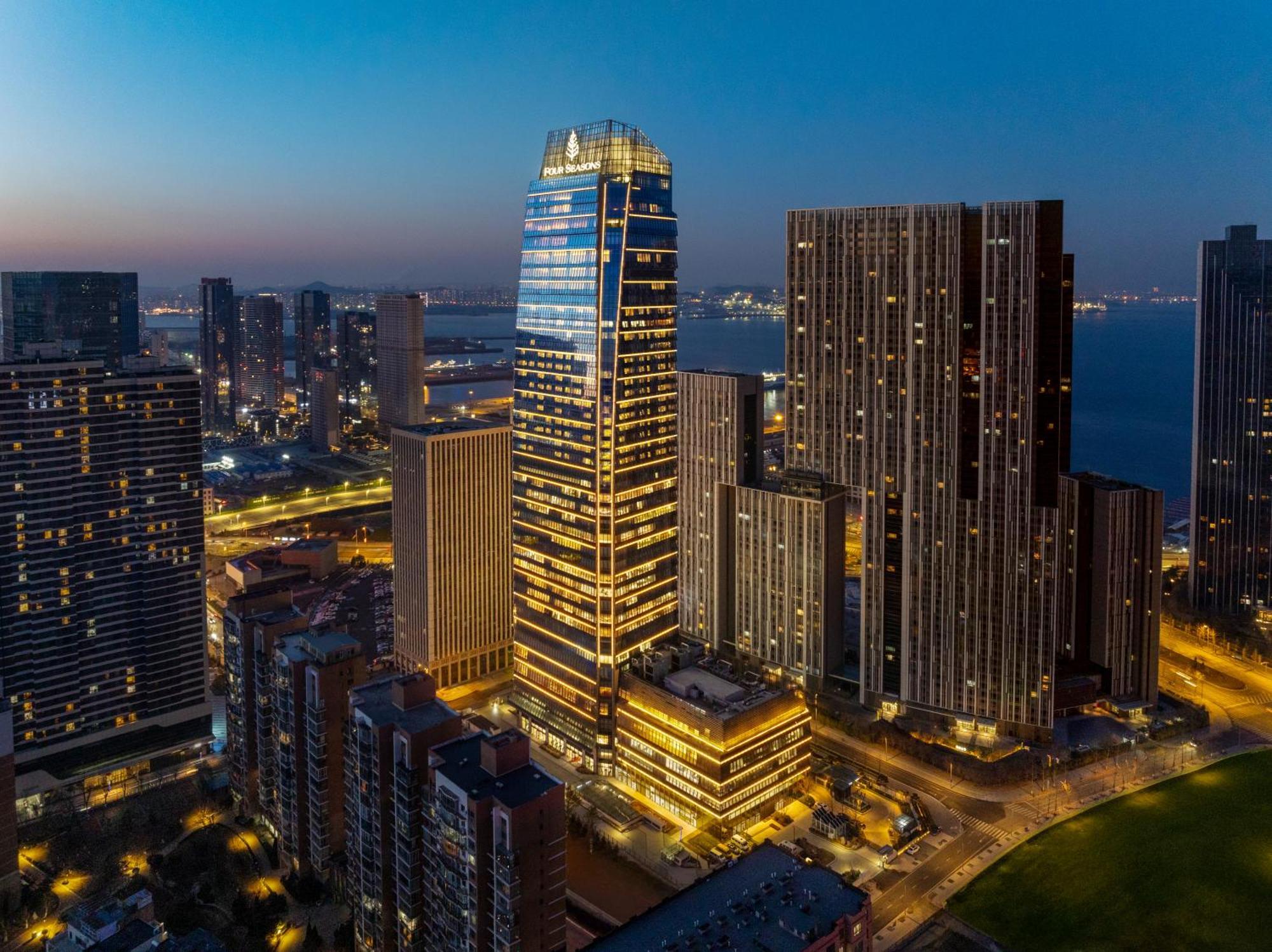 Four Seasons Hotel Dalian Extérieur photo